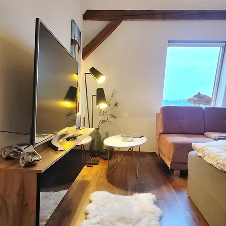 Bohnapartments Steigerwald - In Der Stadt - Vollausstattung - Wlan - Parkplaetze