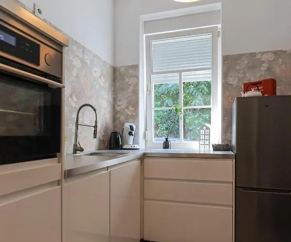 Bohnapartments Steigerwald - In Der Stadt - Vollausstattung - Wlan - Parkplaetze Apartmán *