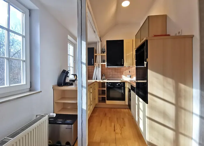 Bohnapartments Steigerwald - In Der Stadt - Vollausstattung - Wlan - Parkplaetze