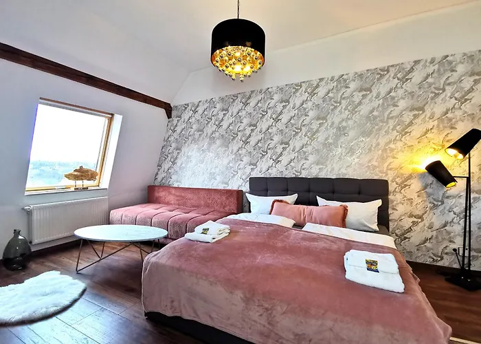 Bohnapartments Steigerwald - In Der Stadt - Vollausstattung - Wlan - Parkplaetze Appartement